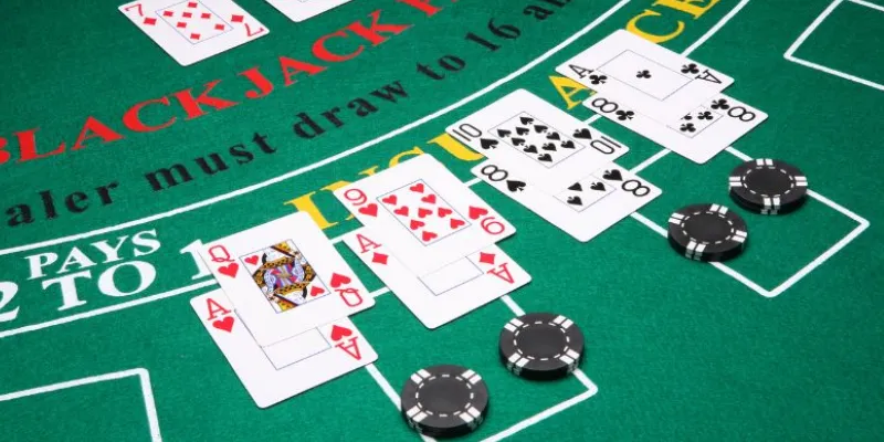 Tìm hiểu cơ bản về đánh bài online 