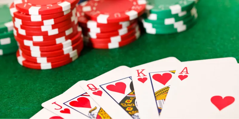 Các vòng cược trong poker trực tuyến
